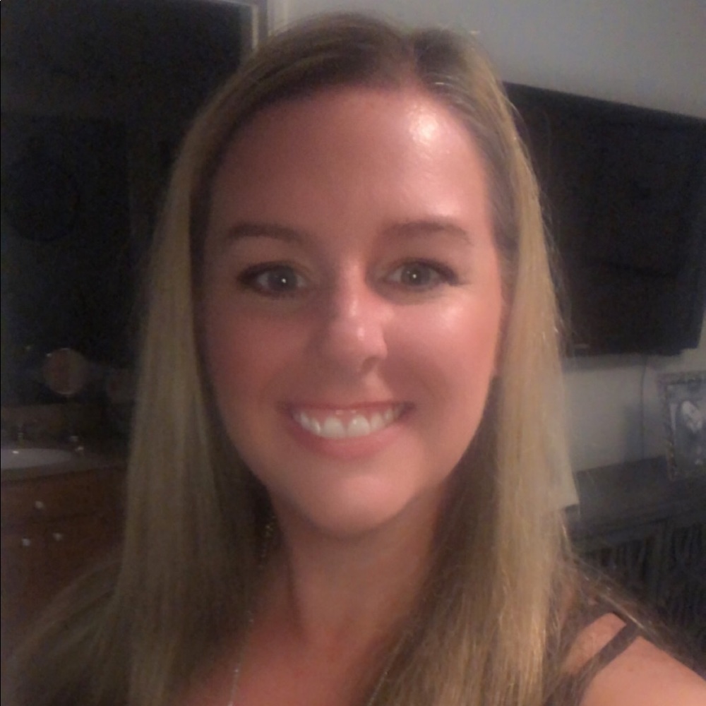 Meet your Posher, Wendy